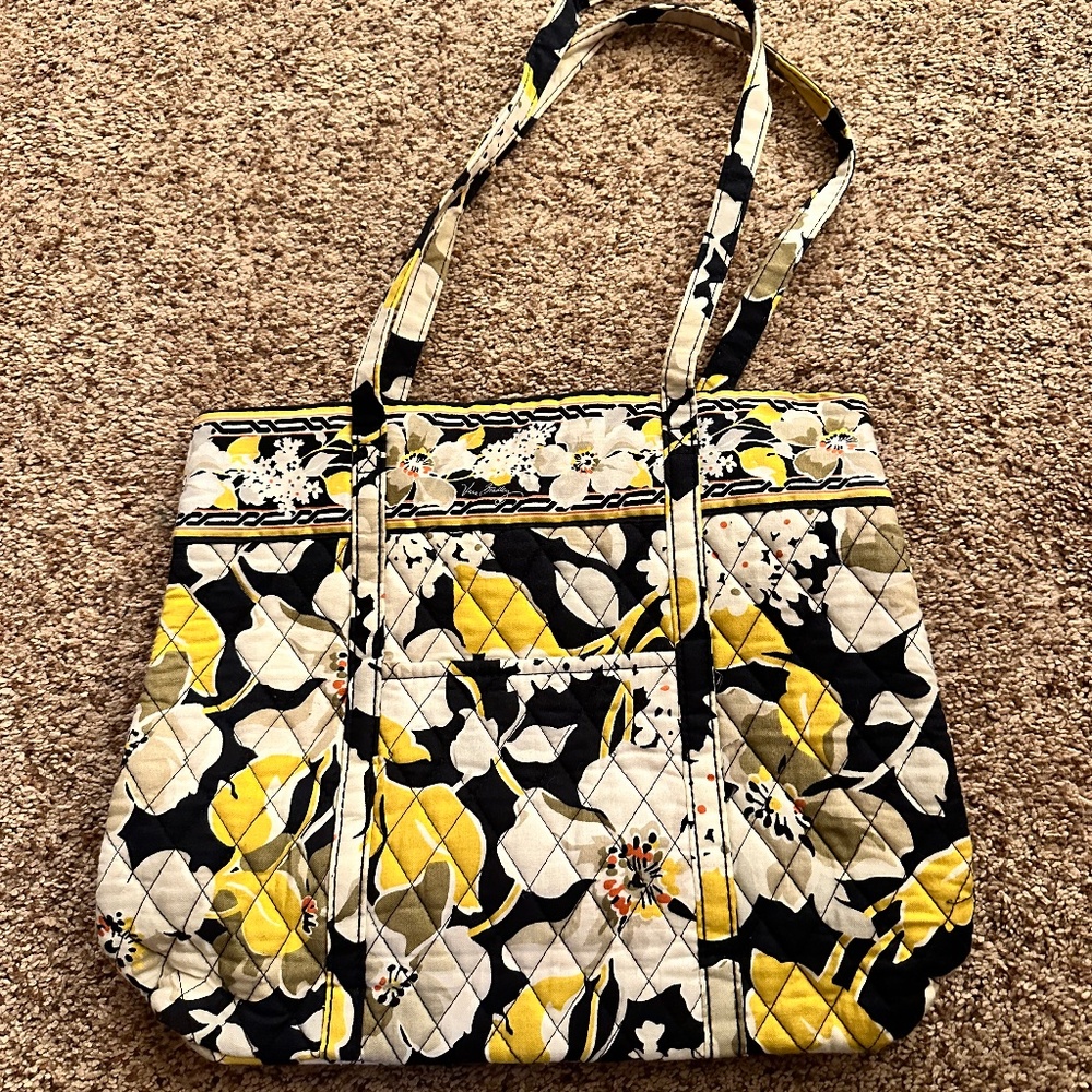 Vera Bradley Bag Dogwood